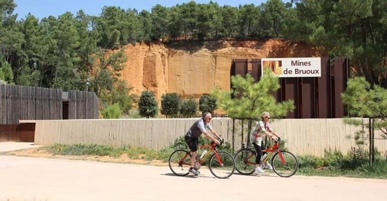 Gite Hanna En Luberon - Le Boisset De St Martin De Castillon Saint-Martin-de-Castillon المظهر الخارجي الصورة